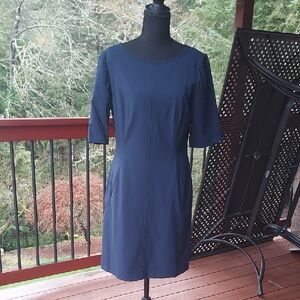 Tahari Arthur Levine Navy Shift Dress Short Sleeve With Pockets Size 8P